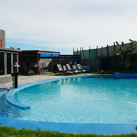 Canaria Luna - Large Saltwater Pool